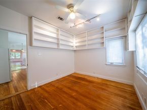 802 N Windomere Avenue , Dallas Texas 75208