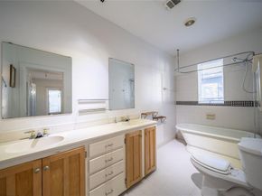 802 N Windomere Avenue , Dallas Texas 75208