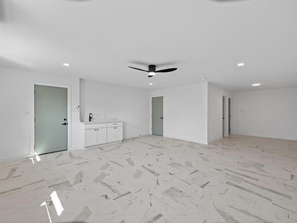 250  Oak Hill Drive , Trophy Club Texas 76262