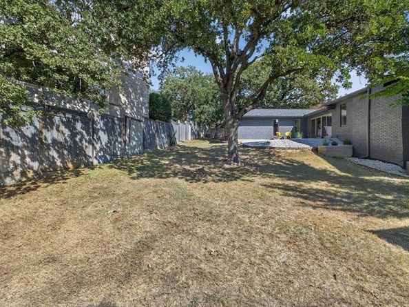 250  Oak Hill Drive , Trophy Club Texas 76262