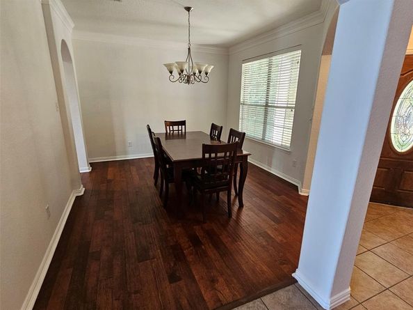 2410  Honey Drive , Arlington Texas 76001