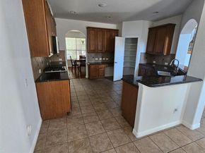 2410  Honey Drive , Arlington Texas 76001