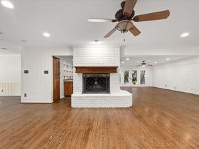 4400  Summercrest Court , Fort Worth Texas 76109
