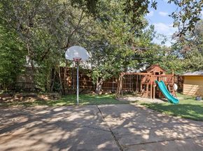 4400  Summercrest Court , Fort Worth Texas 76109