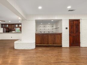 4400  Summercrest Court , Fort Worth Texas 76109