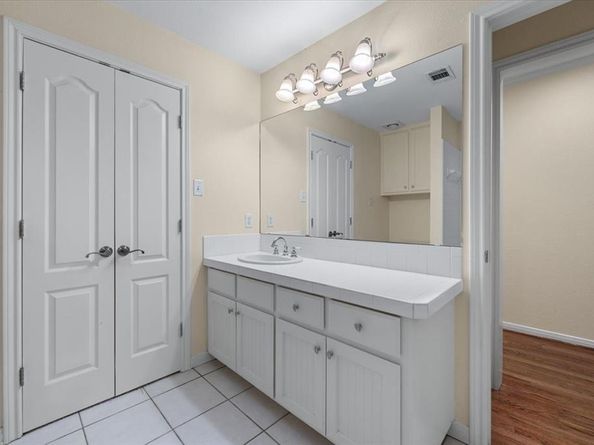 4400  Summercrest Court , Fort Worth Texas 76109
