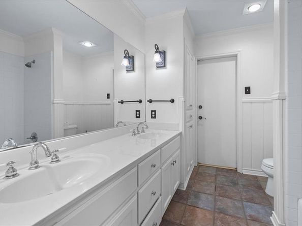 4400  Summercrest Court , Fort Worth Texas 76109