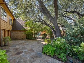 4400  Summercrest Court , Fort Worth Texas 76109