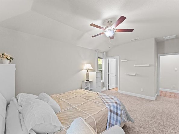 3305  Avenue J  , Fort Worth Texas 76105