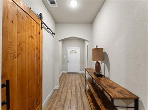 3305  Avenue J  , Fort Worth Texas 76105
