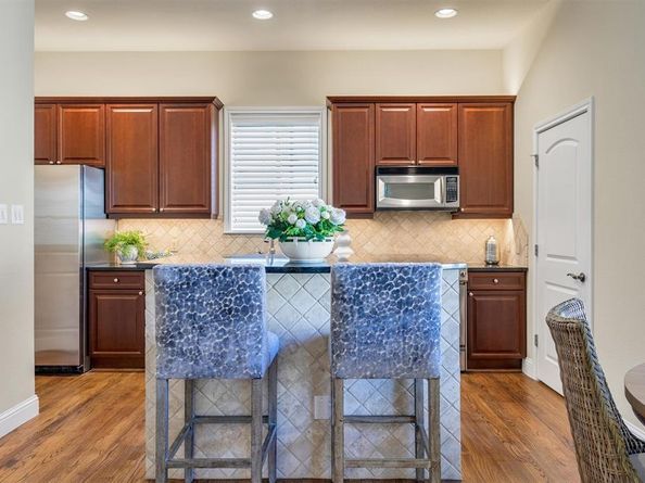 3820  Haskell Court , Dallas Texas 75204