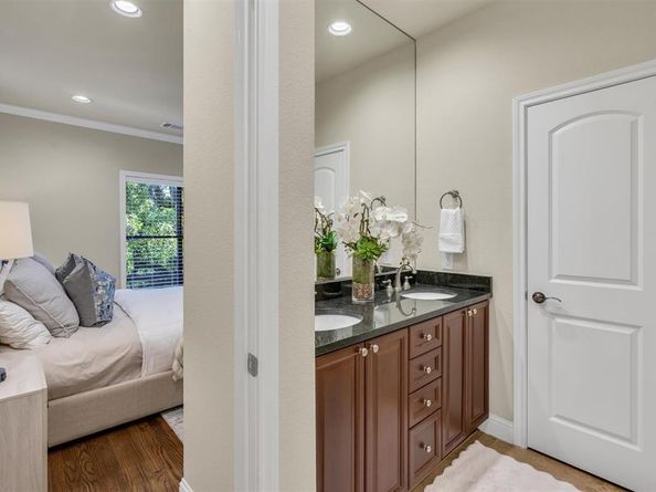 3820  Haskell Court , Dallas Texas 75204