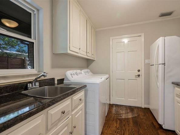 5523  Tamaron Court , Dallas Texas 75287