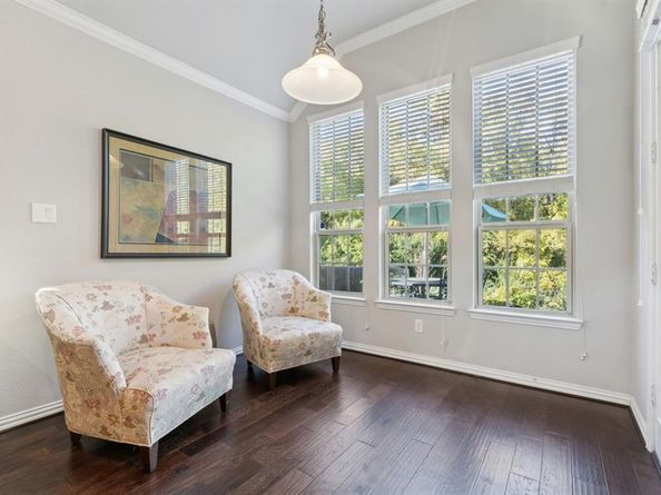 807  Dove Trail , Euless Texas 76039