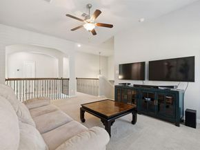 807  Dove Trail , Euless Texas 76039