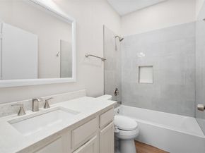 2906  Roxboro Road , Euless Texas 76039