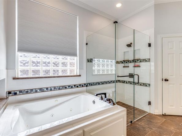 5  Pamela Court , Mansfield Texas 76063