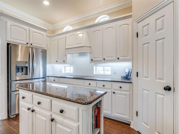 5  Pamela Court , Mansfield Texas 76063