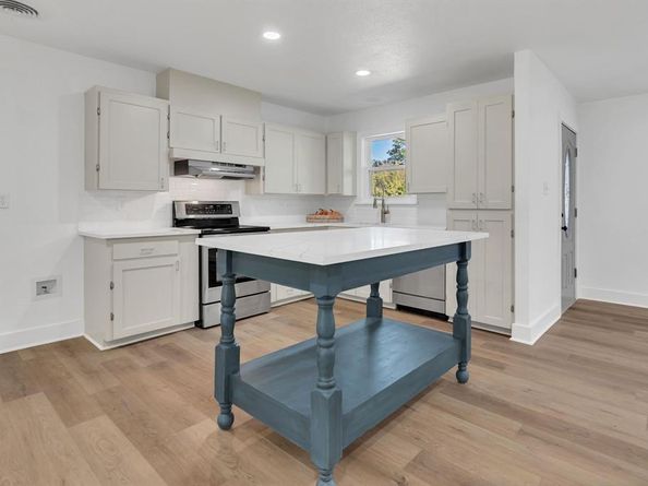 5708  Wheaton Drive , Fort Worth Texas 76133