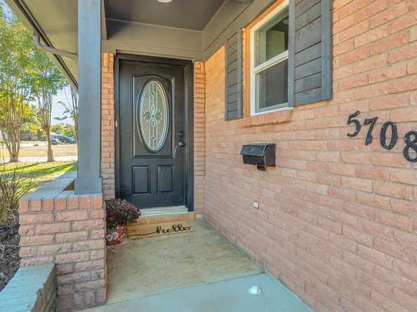 5708  Wheaton Drive , Fort Worth Texas 76133