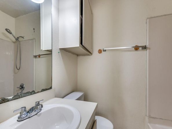 1228  English Street , Irving Texas 75061