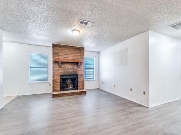 1228  English Street , Irving Texas 75061