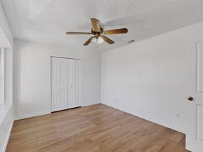 6328  Meadow Glen Drive , Arlington Texas 76018