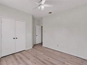 6328  Meadow Glen Drive , Arlington Texas 76018