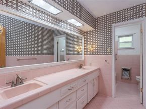 823  Brook Valley Lane , Dallas Texas 75232