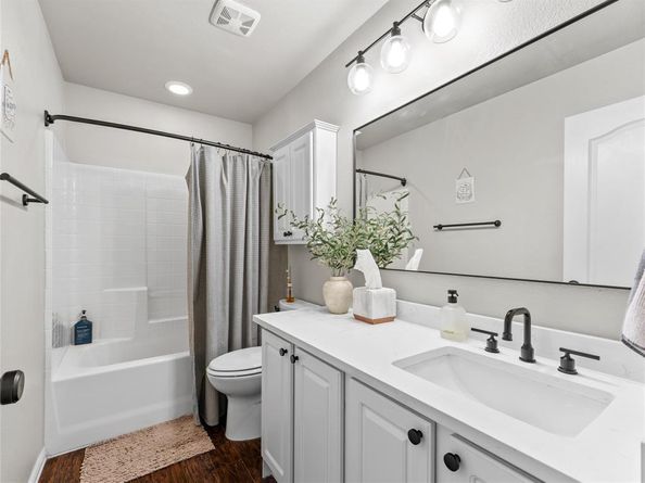 2005  Michelle Creek Drive , Little Elm Texas 75068