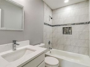 7121  Toland Street , Dallas Texas 75227