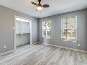 7121  Toland Street , Dallas Texas 75227