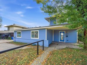 1032  Hoke Smith Drive , Dallas Texas 75224