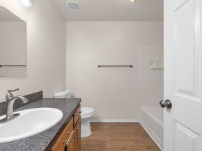 1205 E Powell Avenue , Fort Worth Texas 76104