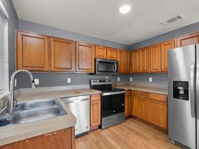 1205 E Powell Avenue , Fort Worth Texas 76104