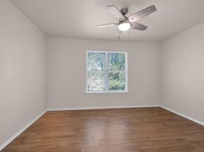 1205 E Powell Avenue , Fort Worth Texas 76104