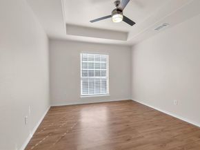 1205 E Powell Avenue , Fort Worth Texas 76104