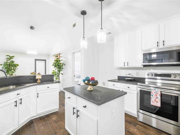 11157  Boulder Ridge Drive , Fort Worth Texas 76140