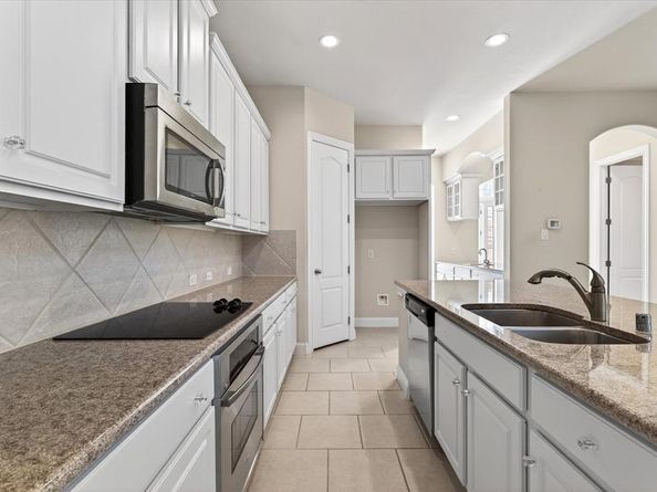 180  Kielder Drive , Lewisville Texas 75067