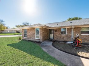 1801  Camelot Cove , Plano Texas 75074