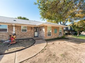 1801  Camelot Cove , Plano Texas 75074