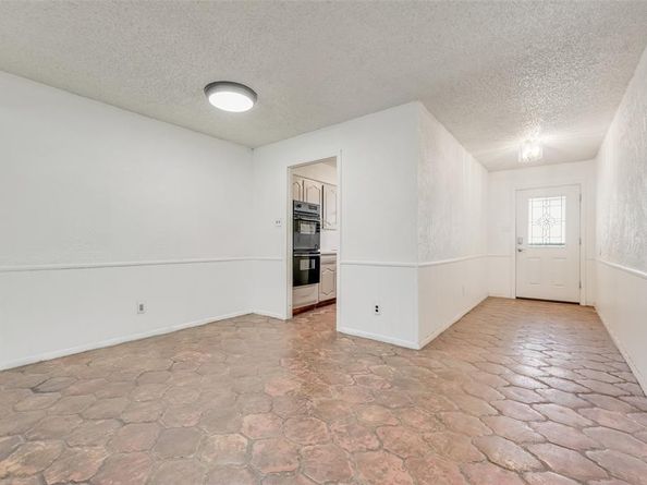 1801  Camelot Cove , Plano Texas 75074