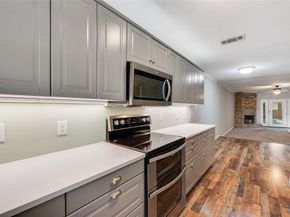 1801  Camelot Cove , Plano Texas 75074