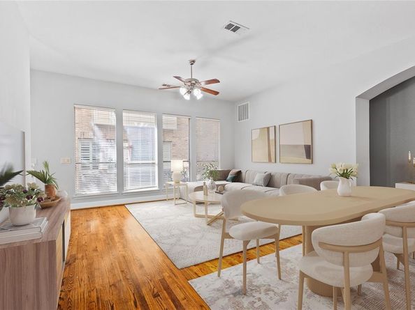 907  City Side Lane , Dallas Texas 75201