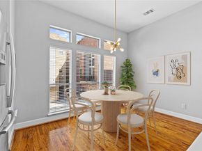 907  City Side Lane , Dallas Texas 75201