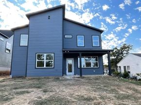 1326  Diceman Avenue , Dallas Texas 75203