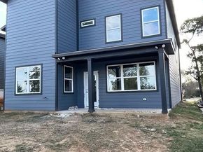 1326  Diceman Avenue , Dallas Texas 75203