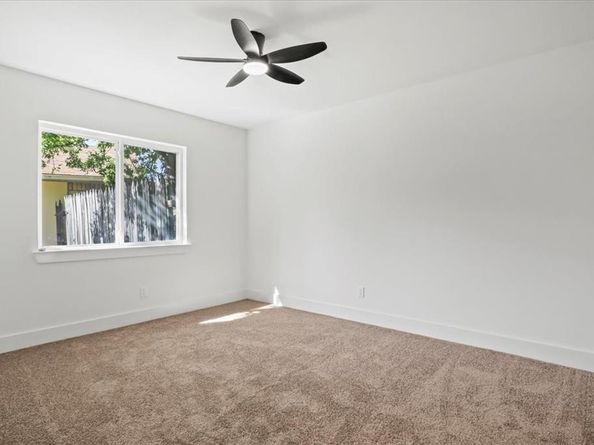 3305  Bellingham Court , Dallas Texas 75228