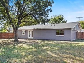 3305  Bellingham Court , Dallas Texas 75228