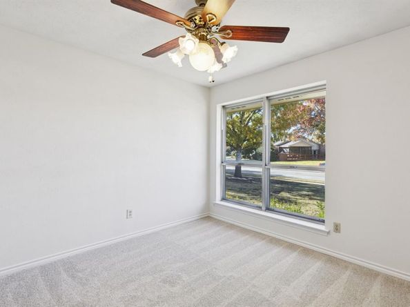 1422  Tierra Calle  , Carrollton Texas 75006